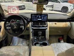 تۆیۆتا لاند کروزەر